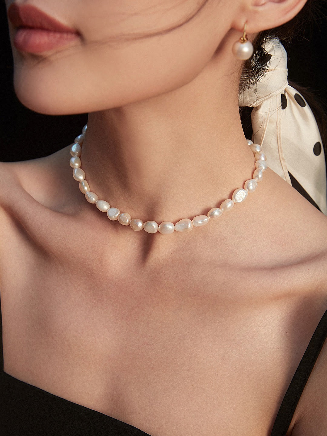 Baroque pearl necklaces